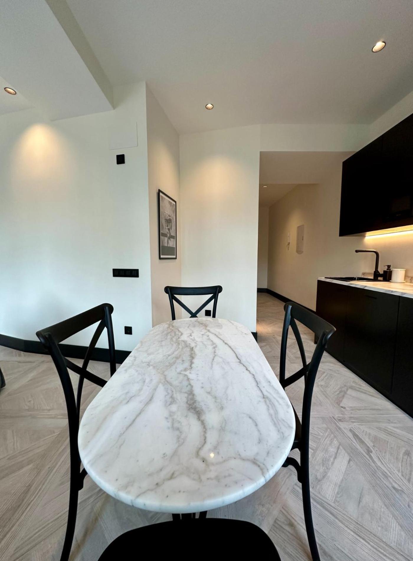 Chic Apt Para 4Pax En Plaza Del Carmen-Gran Via E2 Madrid Exterior photo